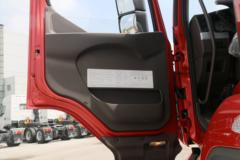东风柳汽 乘龙H5重卡 375马力 6X4危化品牵引车(LZ4251M7DB)