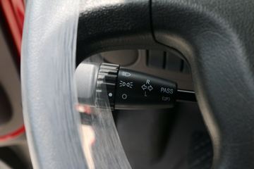 �������� ����H7 400���� 8X4 8.2����ж������ͼƬ