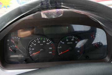 �������� ����H7 400���� 8X4 8.2����ж������ͼƬ