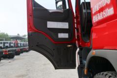 东风柳汽 乘龙H7 400马力 8X4 8.2米自卸车底盘(LZ3314M5FB)