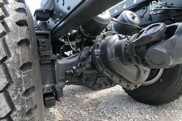 �������� ����H7 400���� 8X4 8.2����ж������(LZ3314M5FB)ͼƬ