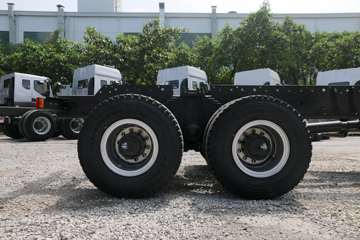 �������� ����H7 400���� 8X4 8.2����ж������(LZ3314M5FB)ͼƬ