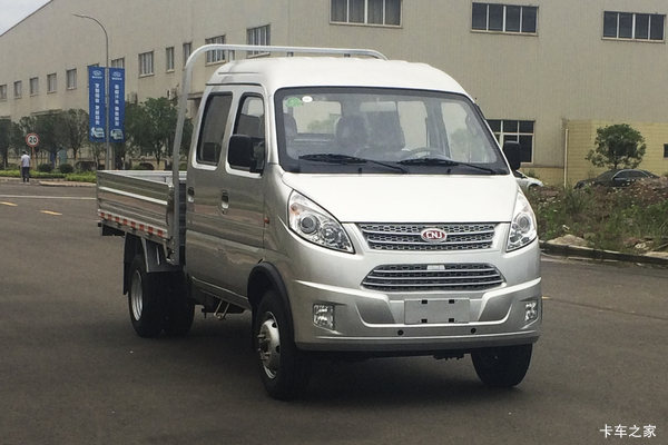 南骏汽车 瑞迪 1.5L 112马力 汽油 2.6米双排栏板微卡