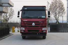 中国重汽底盘&nbsp;自卸车外观                                                图片