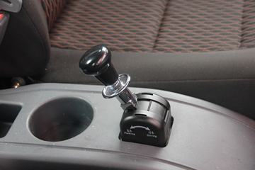 ���� ������K8 168���� 4X2 6.2���Ű������ػ�������(EQ1130L8BDF)ͼƬ