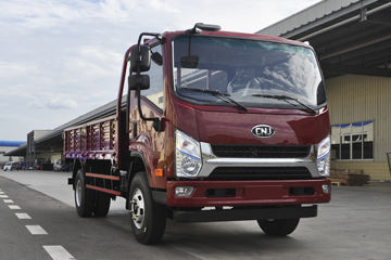 南骏汽车 瑞吉 109马力 3.32米单排栏板轻卡(NJA1040EDE28V)