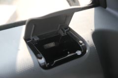 江淮 新帅铃H330 全能版 152马力 4.12米单排厢式轻卡(HFC5043XXYP71K1C2V)