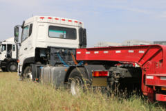 中国重汽 斯太尔M5G重卡 280马力 4X2牵引车(ZZ4181N361GE1)