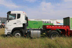 中国重汽 斯太尔M5G重卡 280马力 4X2牵引车(ZZ4181N361GE1)