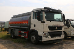 优惠3.6万 咸阳市HOWO T5G油罐车火热促销中