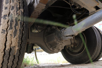 �й����� HOWO T5G 210���� 4X2 �͹޳�����(ZZ1167K501GE1)ͼƬ