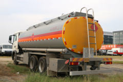 中国重汽 HOWO T5G 280马力 6X4 运油车(醒狮牌)(SLS5260GYYZ5A)