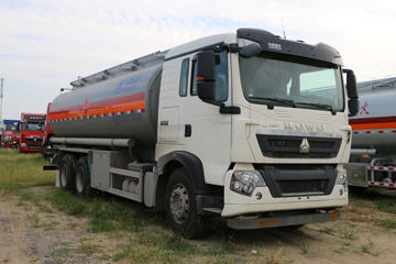 中国重汽 HOWO T5G 280马力 6X4 运油车(醒狮牌)(SLS5260GYYZ5A)