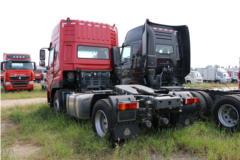 中国重汽 斯太尔DM5G重卡 340马力 4X2牵引车(ZZ4183N361GE1)