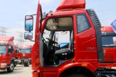 一汽解放 J6L中卡 质惠版 220马力 7.7米厢式载货车(CA5180XXYP62K1L5E5)