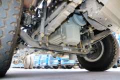 一汽解放 J6L中卡 质惠版 220马力 7.7米厢式载货车(CA5180XXYP62K1L5E5)