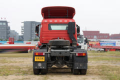 中国重汽 豪瀚J7B重卡 380马力 6X4牵引车(4.111速比)(ZZ4255N3246E1)