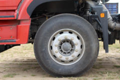 中国重汽 豪瀚J7B重卡 380马力 6X4牵引车(4.111速比)(ZZ4255N3246E1)