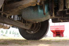 中国重汽 豪瀚J7B重卡 380马力 6X4牵引车(4.111速比)(ZZ4255N3246E1)