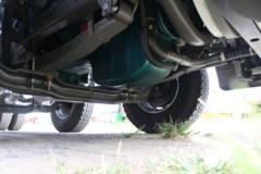 中国重汽 豪瀚J7B重卡 320马力 6X2 LNG牵引车(ZZ4255N27C6E1L)