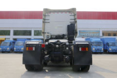 庆铃 五十铃巨咖 460马力 6X4牵引车(速比3.07)(QL4250W2NCZ)
