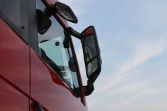 青岛解放 新大威重卡 336马力 6X4 牵引车(CA4257P2K2T1EA80)