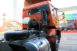 金王子&nbsp;牵引车底盘                                                图片