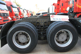 豪运&nbsp;牵引车底盘                                                图片