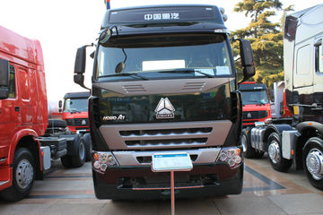 中国重汽 HOWO A7系重卡 290马力 6X2 牵引车(驾驶室A7-P)(ZZ4257M25C7N1M)