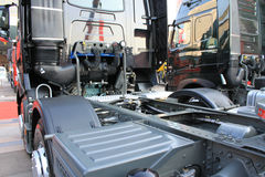 中国重汽 HOWO A7系重卡 340马力 6X2 牵引车(ZZ4257N25C7P1B) 中国重汽 HOWO A7系重卡 340马力 6X2 牵引车(ZZ4257N25C7P1B)