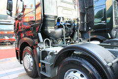 中国重汽 HOWO A7系重卡 340马力 6X2 牵引车(ZZ4257N25C7P1B) 中国重汽 HOWO A7系重卡 340马力 6X2 牵引车(ZZ4257N25C7P1B)