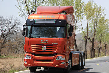 联合卡车 U550重卡 550马力 6X4牵引车(QCC4252D654-3)