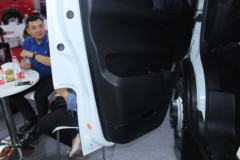依维柯 新Daily 170马力 4X2 7吨消防车底盘(70C17H)