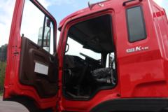 江淮 格尔发K5W 310马力 8X4平板运输车(HFC5311TPBP1K4H38S3V)