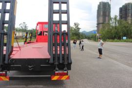 格尔发K5&nbsp;平板运输车上装图片