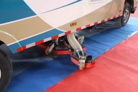 庆铃底盘&nbsp;吸尘车外观图片