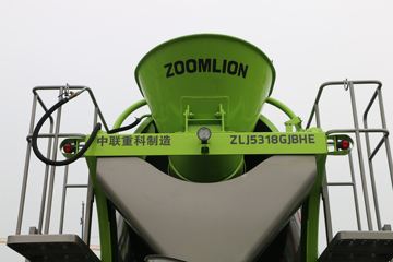 �й����� ���J5G 310���� 8X4 7.7�����������賵(������)(ZLJ5318GJBHE)ͼƬ