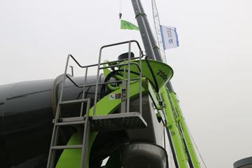 �й����� ���J5G 310���� 8X4 7.7�����������賵(������)(ZLJ5318GJBHE)ͼƬ