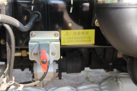 GK8&nbsp;自卸车底盘                                                图片