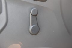 凯马 凯捷M3 87马力 4.2米单排厢式轻卡(KMC5042XXYA33D5)