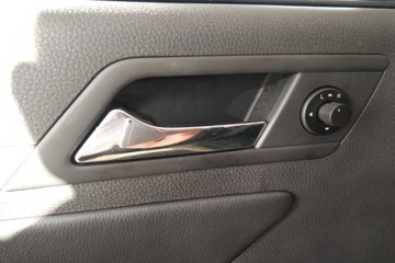 ���� ��ʮ��TF 2017�� 3.0T���� 131���� ���� ˫��Ƥ��ͼƬ