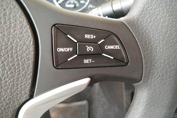 ���� ��ʮ��TF 2017�� 3.0T���� 131���� ���� ˫��Ƥ��ͼƬ