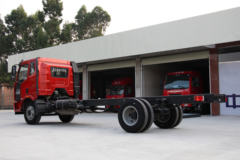 一汽解放 J6L中卡 超值版 160马力 6.8米栏板载货车(CA1160P62K1L4A1E5)