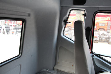 һ����� J6L�п� ��ֵ�� 160���� 6.8�������ػ���ͼƬ