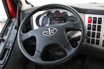 һ����� J6L�п� ��ֵ�� 160���� 6.8�������ػ���ͼƬ