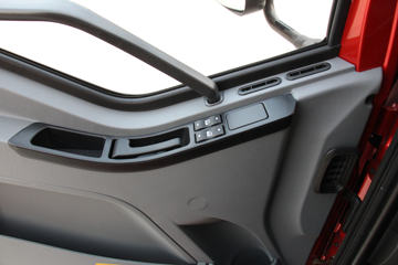 һ����� J6L�п� ��ֵ�� 160���� 6.8�������ػ���ͼƬ