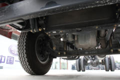 一汽解放 J6L中卡 超值版 160马力 6.8米栏板载货车(CA1160P62K1L4A1E5)