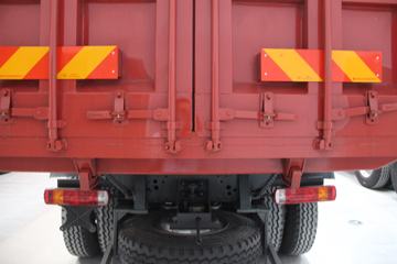 ���� ŷ��ETX 6ϵ�ؿ� ������ 300���� 8X4 6����ж��(BJ3313DNPKC-AP)ͼƬ