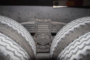 ���� ŷ��ETX 6ϵ�ؿ� ������ 300���� 8X4 6����ж��(BJ3313DNPKC-AP)ͼƬ