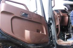 重汽王牌 W5G重卡 380马力 6X4 6.2米自卸车(CDW3252A2S5)